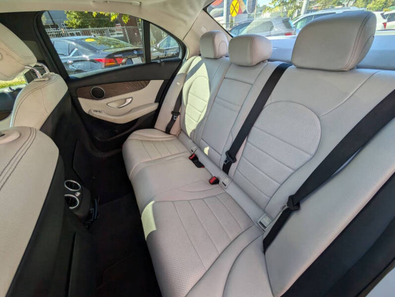 2018 Mercedes-Benz C-Class C 300