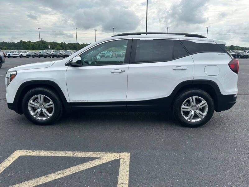 2022 GMC Terrain SLE