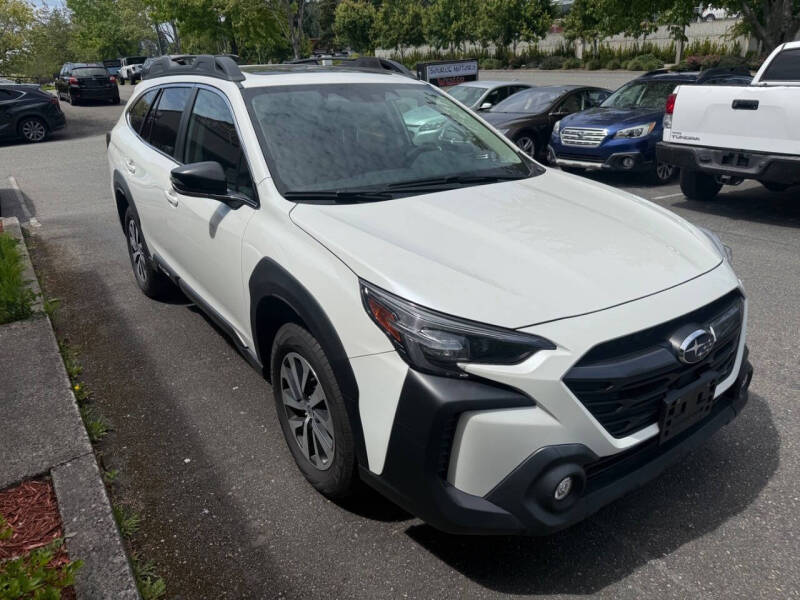 2024 Subaru Outback Premium