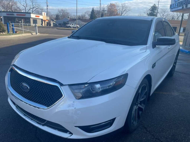 2016 Ford Taurus SHO