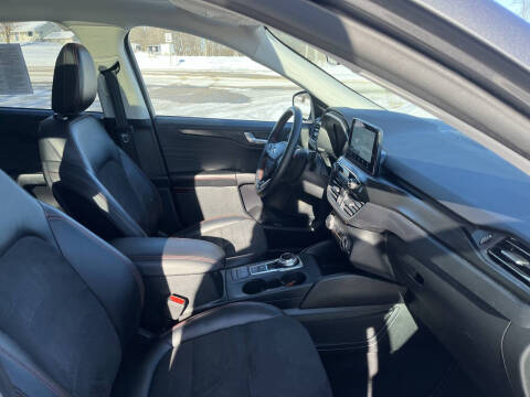 2022 Ford Escape SEL