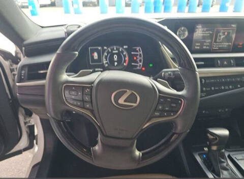 2019 Lexus ES 350