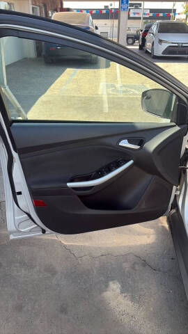 2012 Ford Focus SE