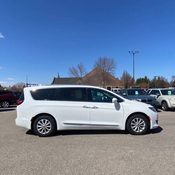 2018 Chrysler Pacifica Touring L