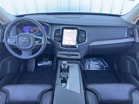 2024 Volvo XC90 B6 Ultimate Bright Theme 7P