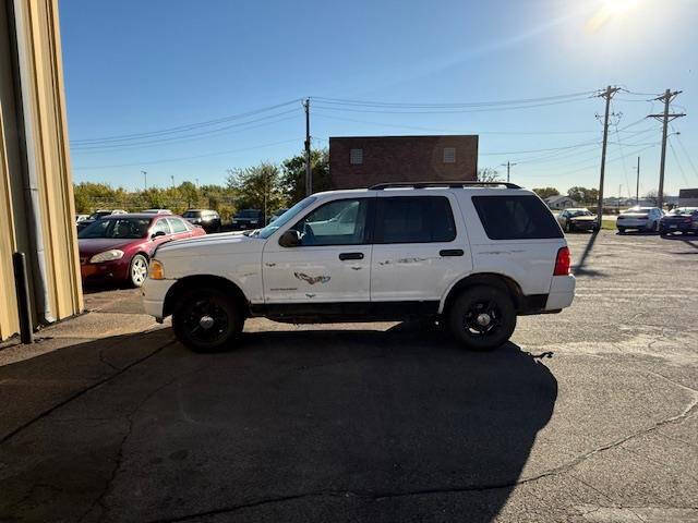 2004 Ford Explorer XLT