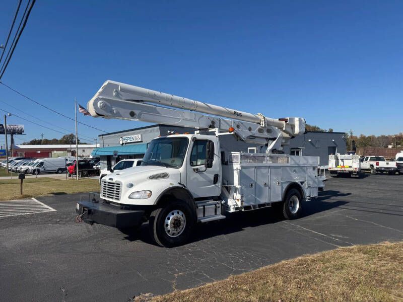 2015 Freightliner M2 106