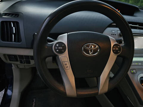 2013 Toyota Prius Two