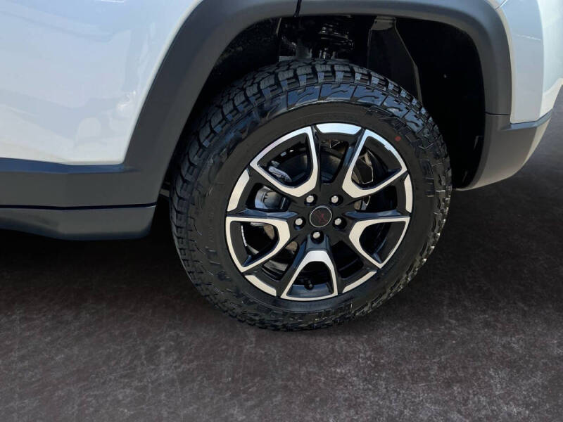 2025 Jeep Compass Trailhawk