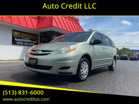 2006 Toyota Sienna for sale at Auto Credit LLC in Milford OH