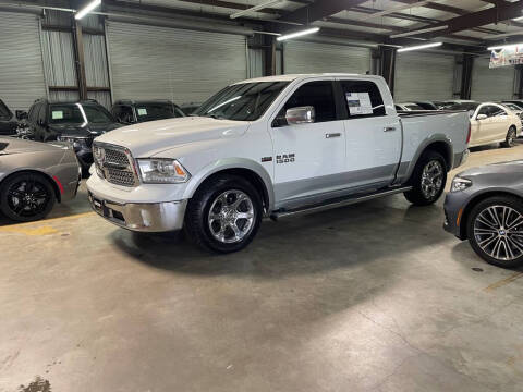 2014 RAM 1500 Laramie