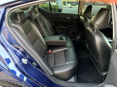 2019 Nissan Altima 2.5 SR