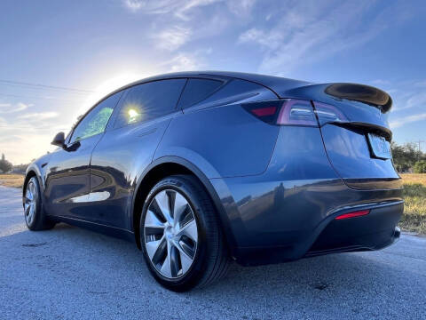 2022 Tesla Model Y Long Range