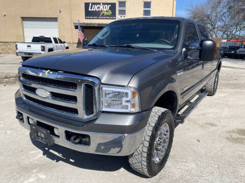 2006 Ford F-350 Super Duty for sale at LUCKOR AUTO in San Antonio TX