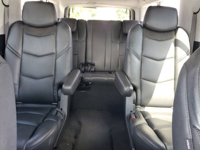 2020 Cadillac Escalade ESV Luxury