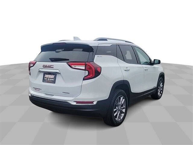 2022 GMC Terrain SLT