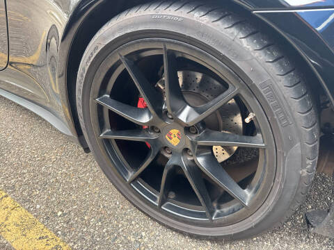 2013 Porsche 911 Carrera 4S