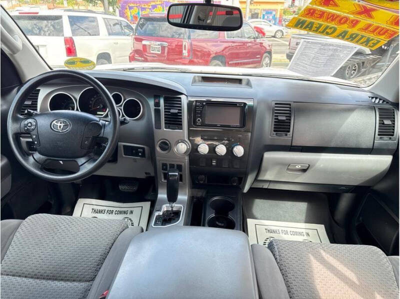 2013 Toyota Tundra Grade