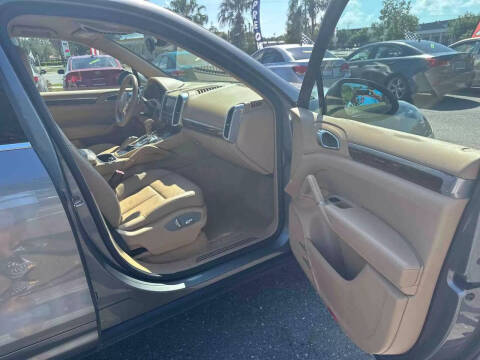 2011 Porsche Cayenne Tiptronic