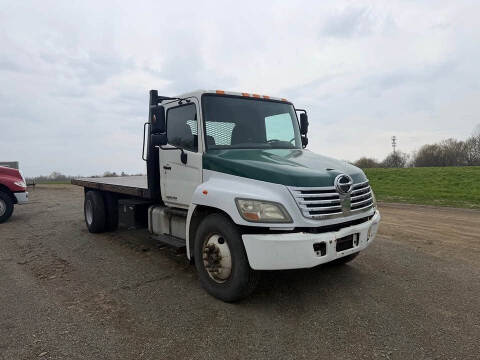 2009 Hino 268