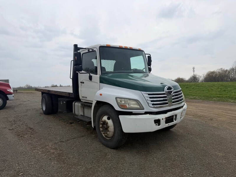 2009 Hino 268