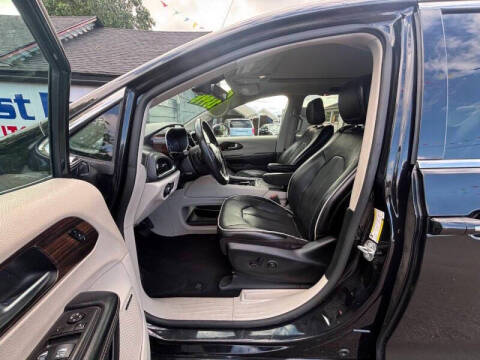 2022 Chrysler Pacifica Limited