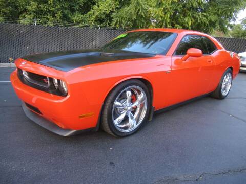 2009 Dodge Challenger for sale at LULAY'S CAR CONNECTION in Salem OR