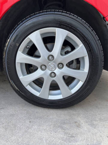 2012 Mazda MAZDA2 Touring