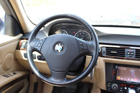 2011 BMW 3 Series 328i