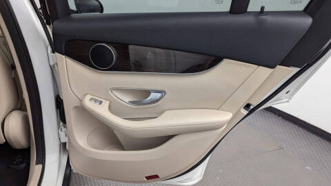 2018 Mercedes-Benz GLC GLC 300