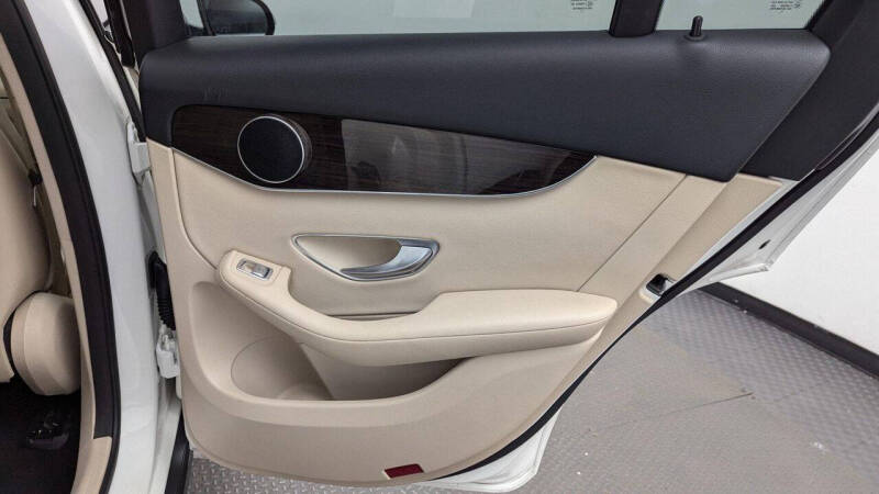 2018 Mercedes-Benz GLC GLC 300