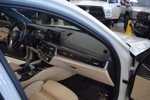 2017 BMW 5 Series 530i