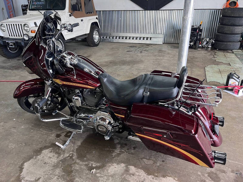 2010 Harley-Davidson CVO Street Glide
