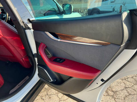 2017 Maserati Levante S