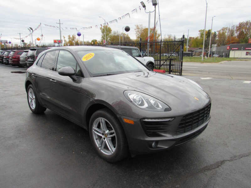 2018 Porsche Macan