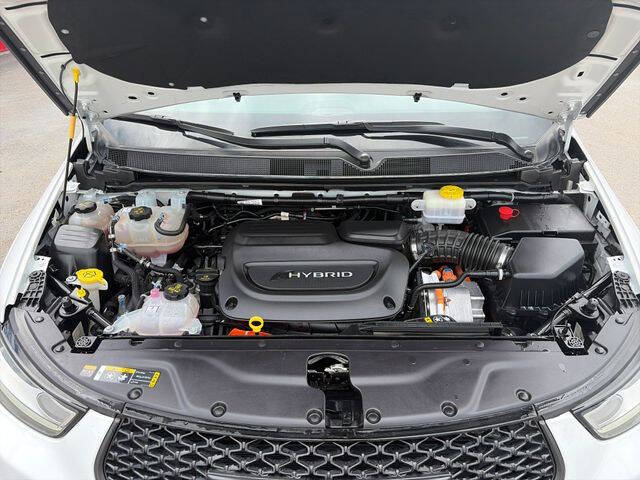 2024 Chrysler Pacifica Plug-In Hybrid Select