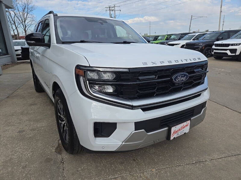2025 Ford Expedition Platinum