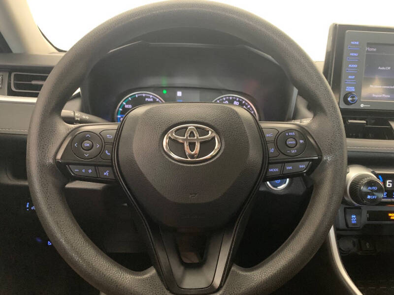 2022 Toyota RAV4 Hybrid XLE