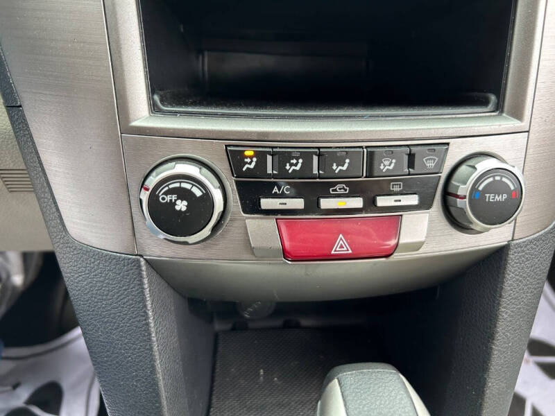 2012 Subaru Outback 2.5i