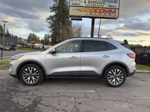 2020 Ford Escape Titanium