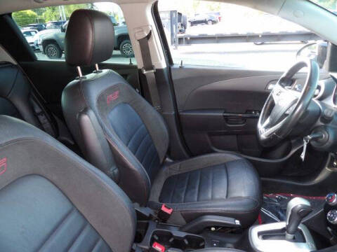 2013 Chevrolet Sonic RS Auto
