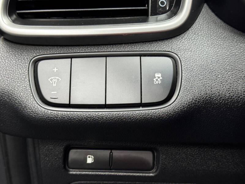 2020 Kia Sorento LX V6