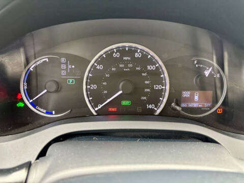 2011 Lexus CT 200h