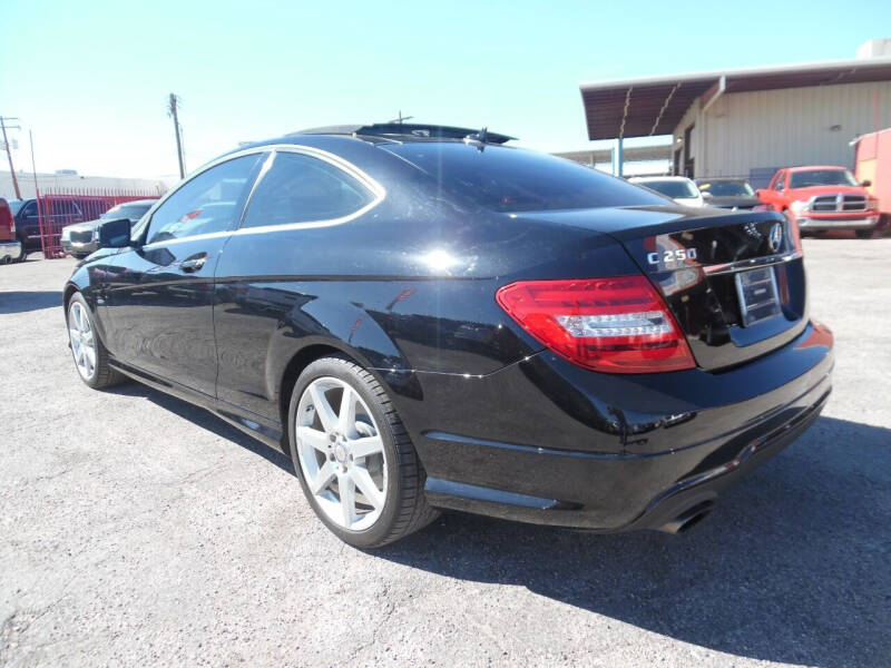 2012 Mercedes-Benz C-Class C250 Sport photo 20