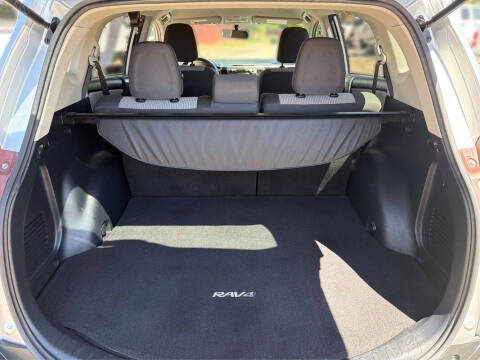 2014 Toyota RAV4 LE