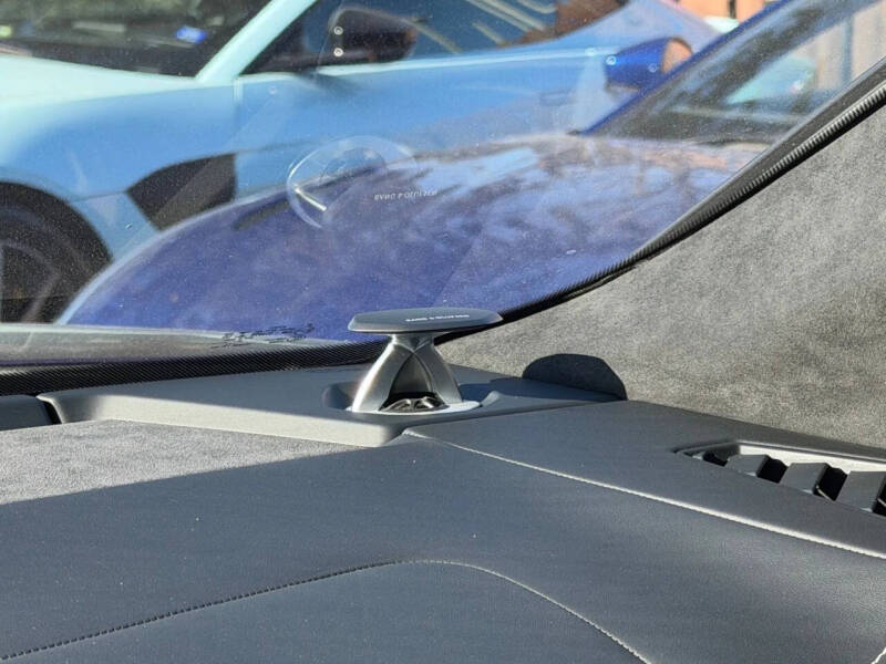 2020 Lamborghini Urus