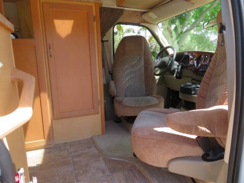 2006 Ford E-Series E-350 SD