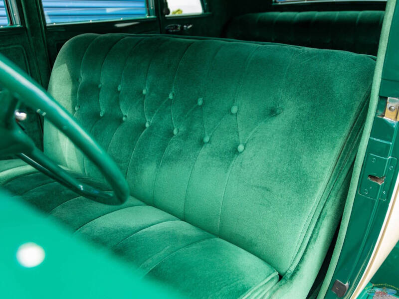 1932 Packard Light Eight