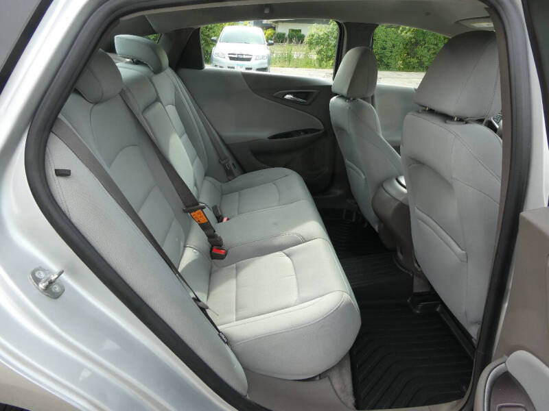 2017 Chevrolet Malibu LS