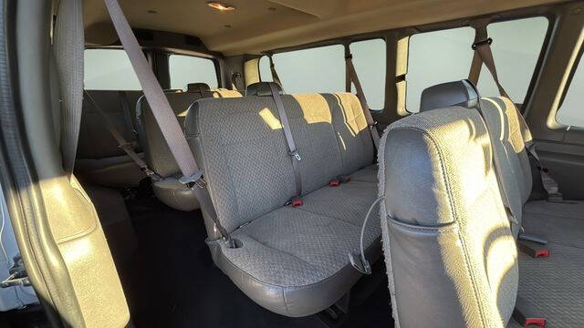 2024 Chevrolet Express LT 3500